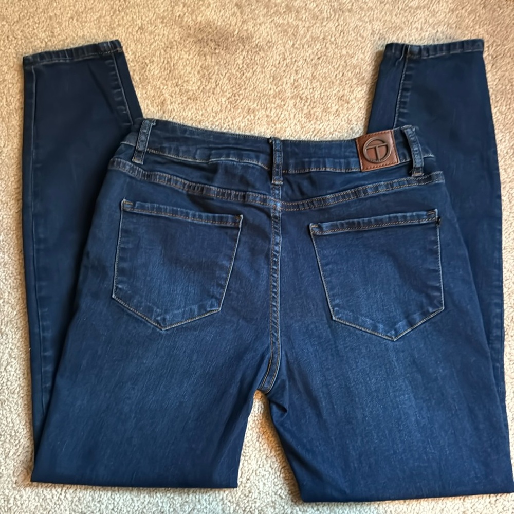 Tahari Jeans